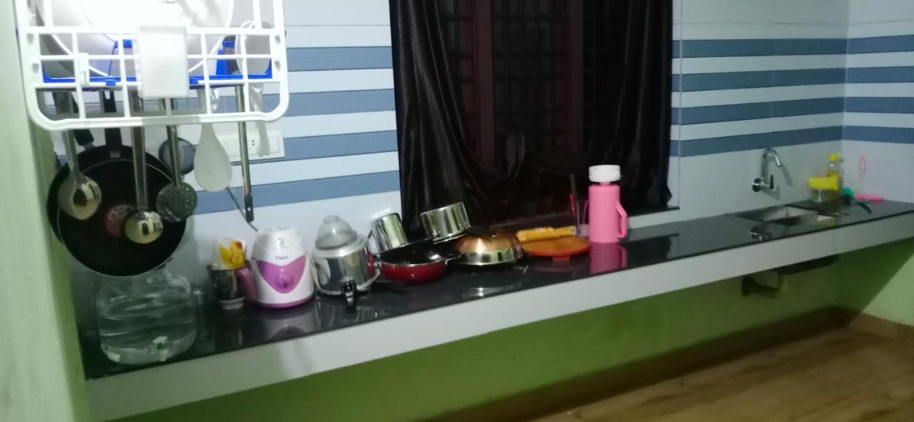 Empire Homestay Kalpetta Εξωτερικό φωτογραφία