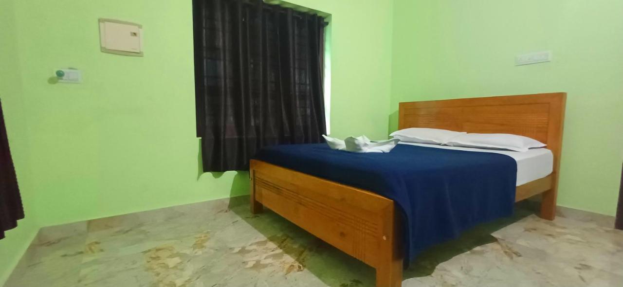 Empire Homestay Kalpetta Εξωτερικό φωτογραφία