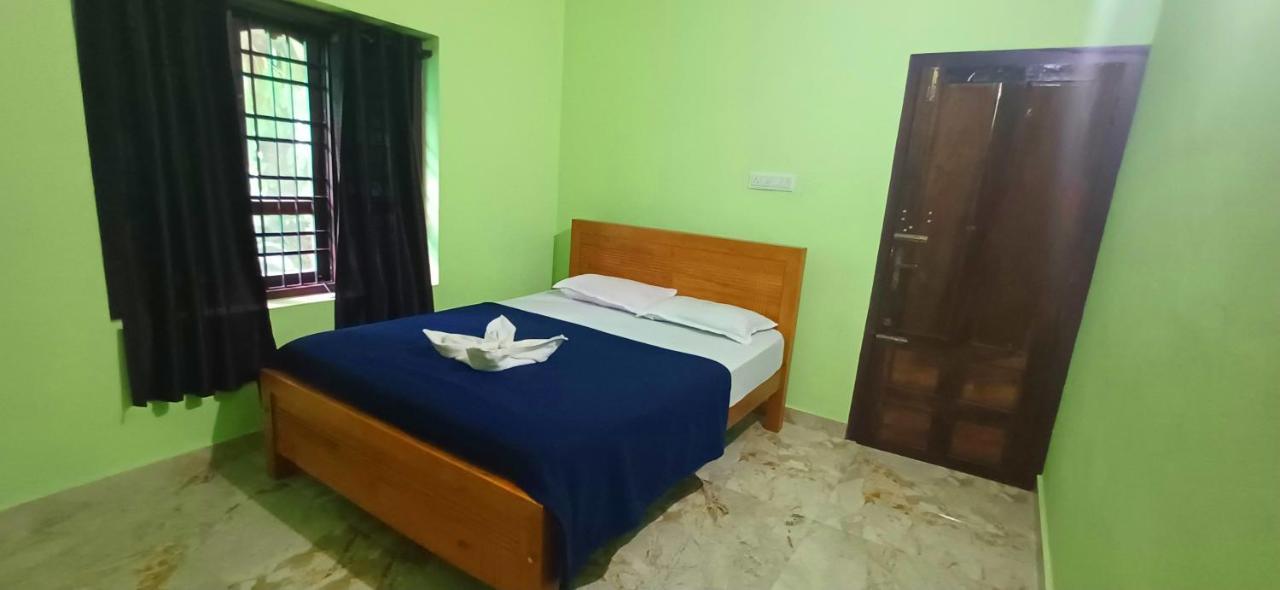 Empire Homestay Kalpetta Εξωτερικό φωτογραφία