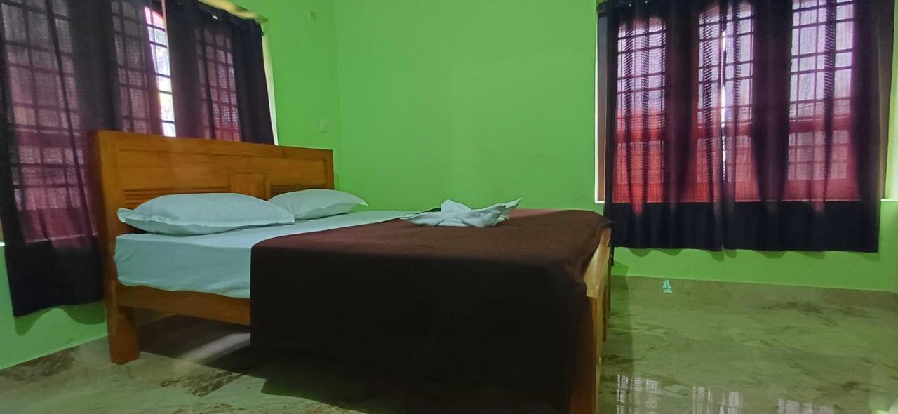 Empire Homestay Kalpetta Εξωτερικό φωτογραφία