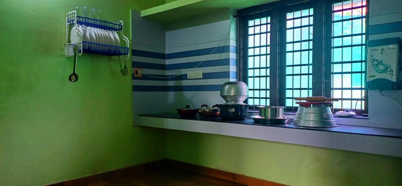 Empire Homestay Kalpetta Εξωτερικό φωτογραφία