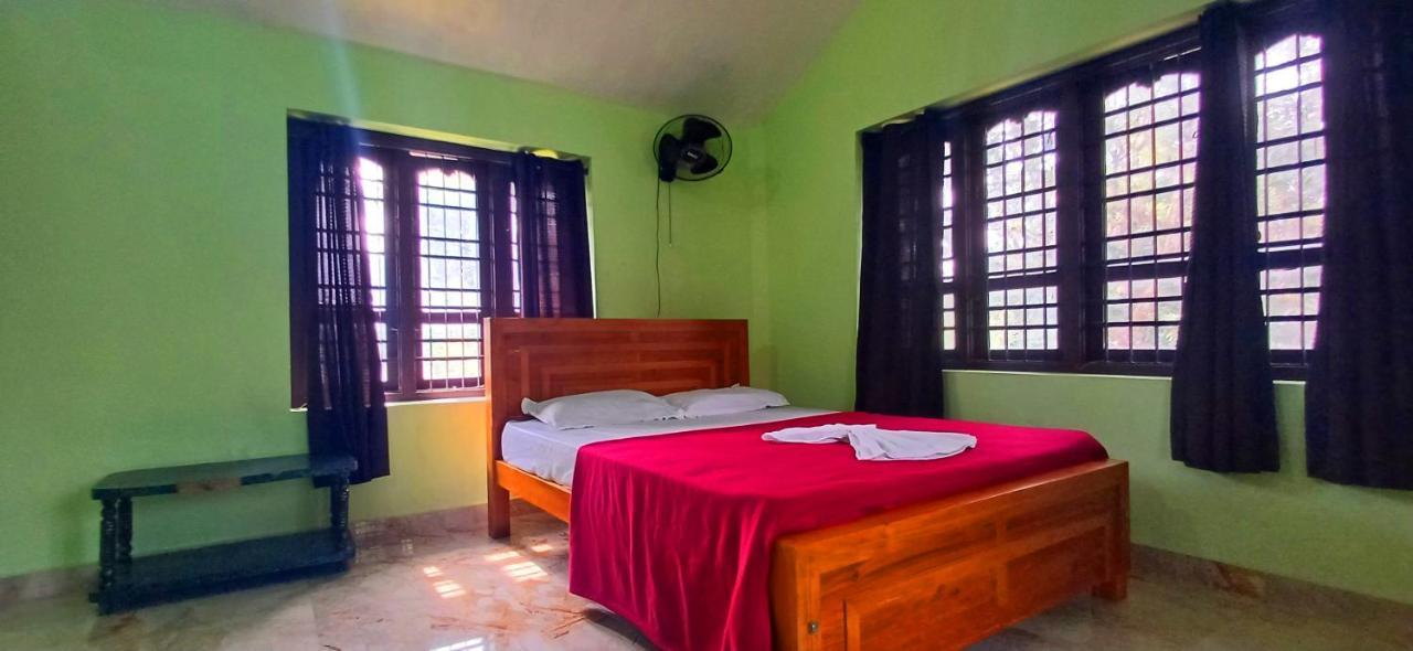 Empire Homestay Kalpetta Εξωτερικό φωτογραφία