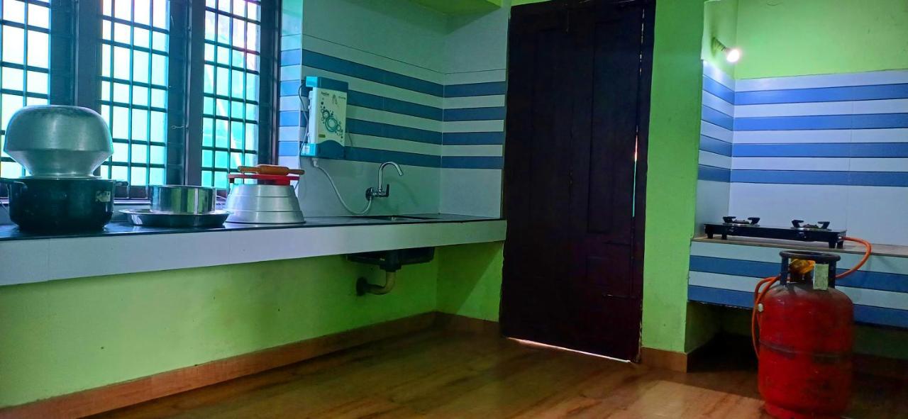 Empire Homestay Kalpetta Εξωτερικό φωτογραφία